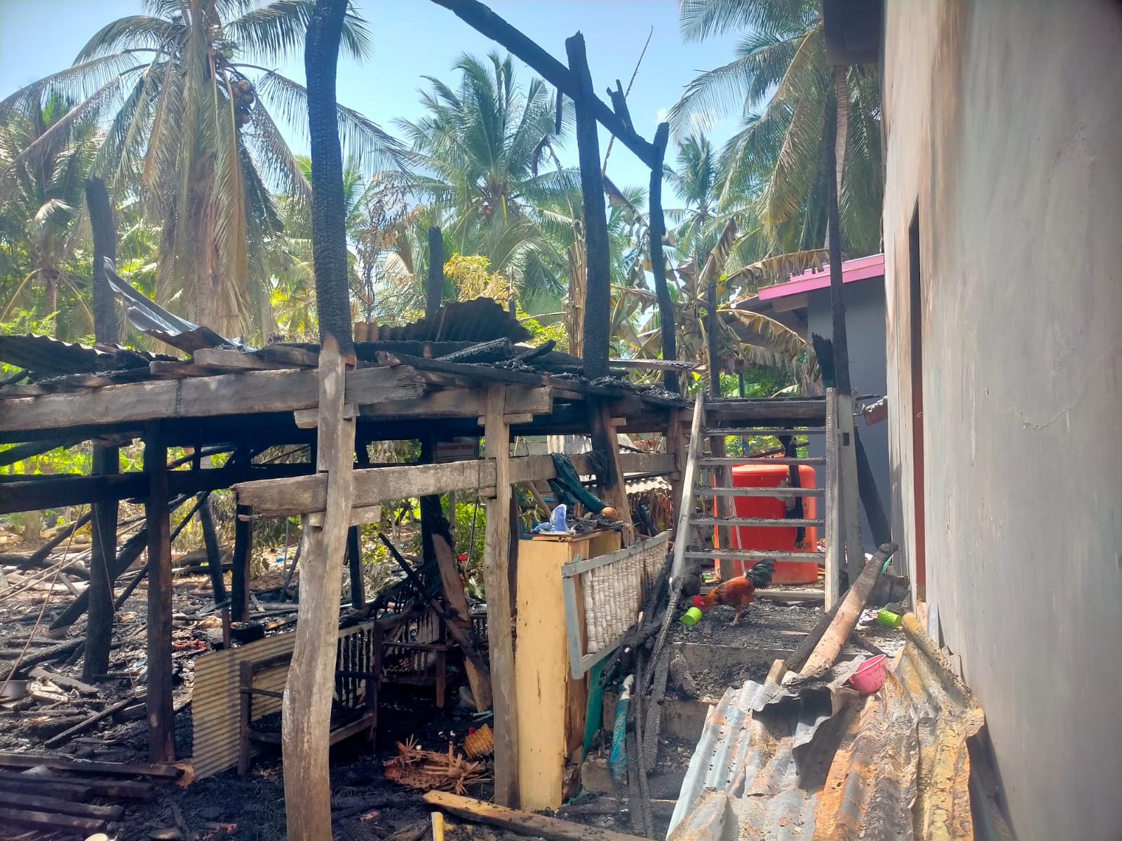 Bantu Korban Kebakaran Dusun Patori Komunitas Peduli Sesama Kabupaten Selayar Buka Dompet Peduli
