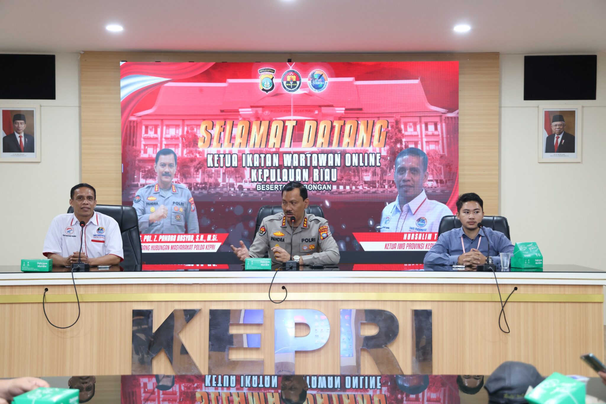 Polda Kepri Terima Pengurus IWOIndonesia Kepri : Komitmen Membuat Berita Secara Obyektif dan Dipercaya Dalam Rangka Harkamtibmas