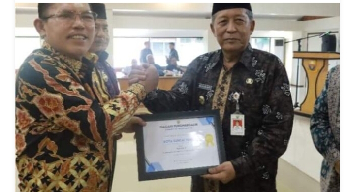 Kota Sungai Penuh Meraih Juara Pertama Perlombaan Kategori Penilaian Kinerja Kabupaten/Kota