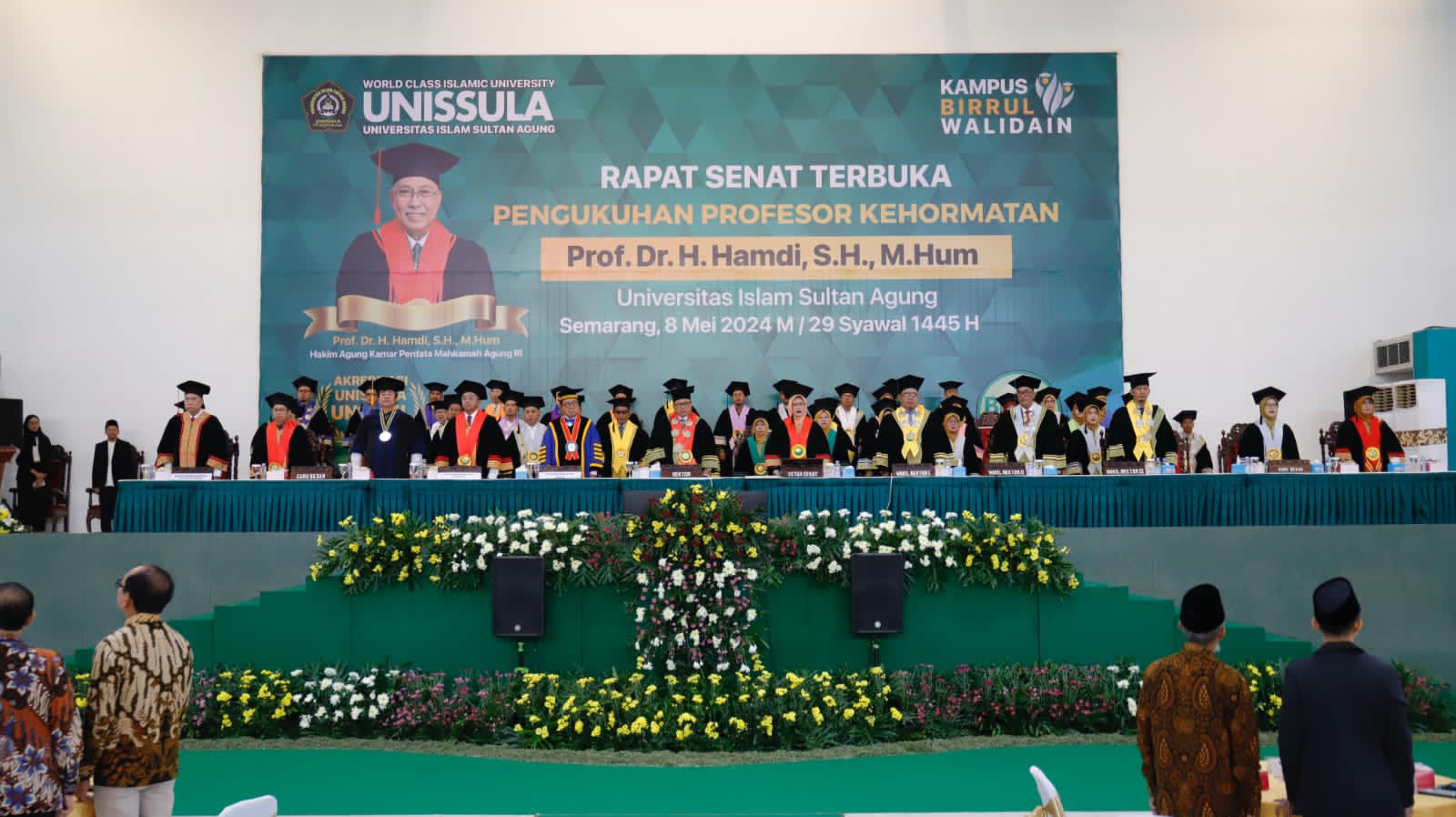 Pengukuhan Profesor Kehormatan Hakim Agung Dr.H Hamidi SH ,MH