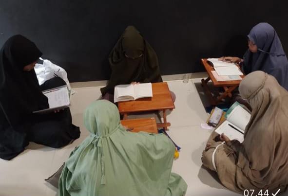 Rezeki Berkah Dengan Sedekah Bantu Renovasi Mushola Yang Layak dan Asrama Santri Yatim Dhuafa Penghafal Al Qu'an