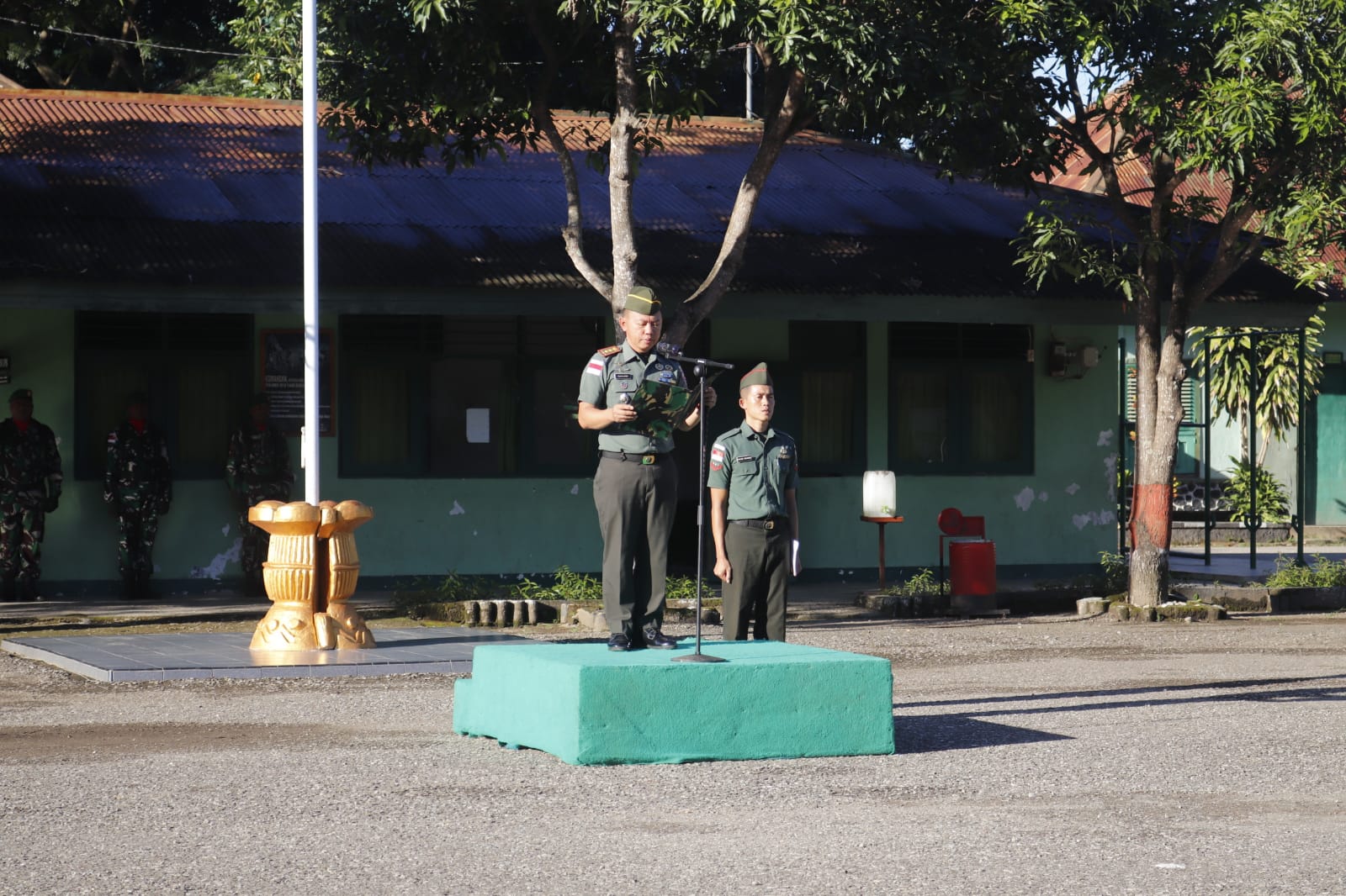 Pimpin Upacara Bendera 17an Bulan April, Dandim Belu Bacakan Amanat Panglima TNI