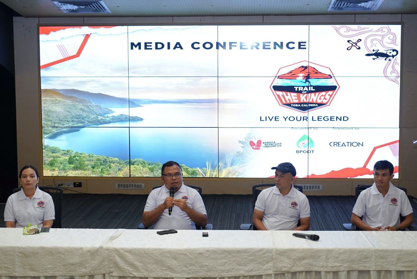 Menparekraf Sandiaga Salahuddin Uno Ajak Wisatawan Berpartisipasi dalam Trail of The Kings Danau Toba