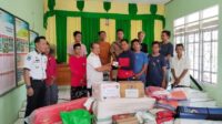 Interpretasikan Kehadiran Pemerintah Dinas Sosial dan BPBD Serahkan Bantuan Tanggap Darurat Kepada 12 Korban KM. Yuiee Jaya 02