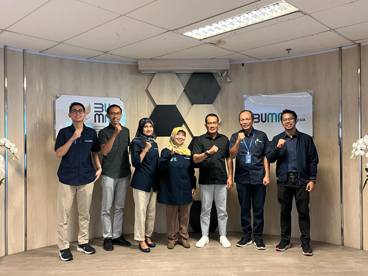 Perjuangkan Penambahan Rasio Elektrifikasi, Ketua DPRD Kepulauan Meranti Berkoordinasi ke Kementerian BUMN