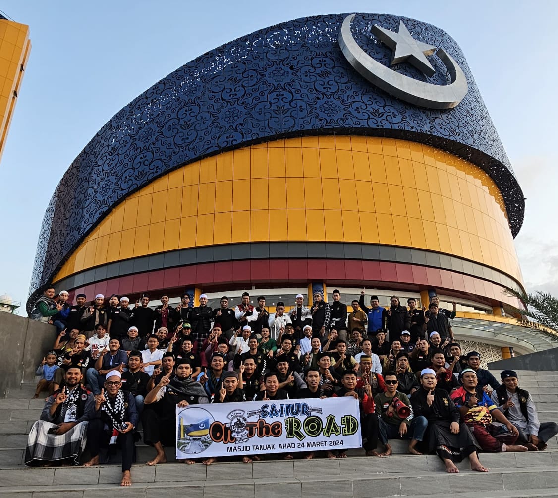 Sahur onThe Road Bersama BSB di Masjid Tanjak Kota Batam