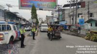 Cegah Kemacetan di Lokasi Pasar Tumpah Menjelang Berbuka Puasa, Sat Lantas Polres Tanjung Balai Laksanakan Pengaturan