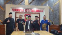 Wali Kota Tanjungbalai H Waris Tholib Menerima Kunjungan Pengurus Jumat Peduli Kota Tanjungbalai(JPT)