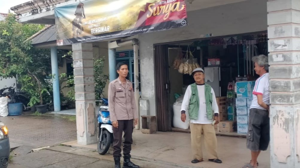 Polsek Muntok Gelar Patroli Rutin R4 Dan Sampaikan Himbauan Kamtibmas Kepada Warga