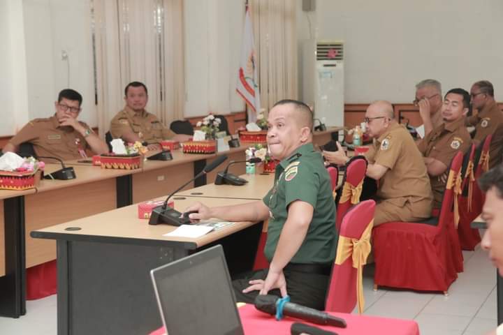 Dinas Pekerjaan Umum Dan Tata Ruang Mendukung Kegiatan Perluasan Areal Tanam (PAT) Bertempat Di Ruang Rapat I Kantor Wali Kota Gunungsitoli