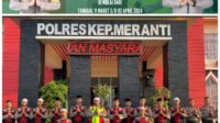 Mempererat Silatruhami di Bulan Ramadhan Sat Samapta Polres Kepulauan Meranti Berbagi Takjil Kepada Masyarakat