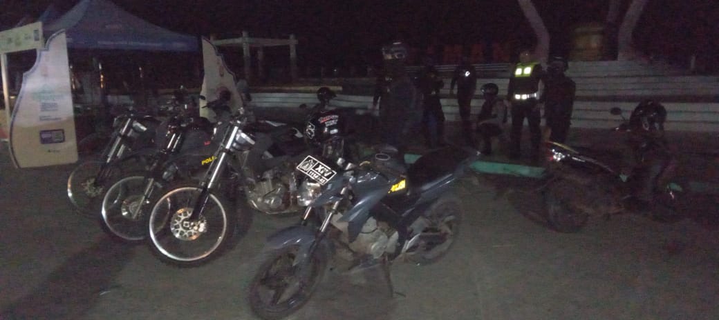 Akhir Pekan Patmor Gabungan Uber Knalpot Racing