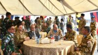KRI Frans Kaisiepo-368 Dianugerahi Letter of Commendation Dalam Transfer of Authority Ke KRI Diponogoro-365
