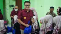 Semarakkan HBP ke-60, Petugas Lapas Porong Bagikan 200 Paket Buka Puasa Kepada Masyarakat