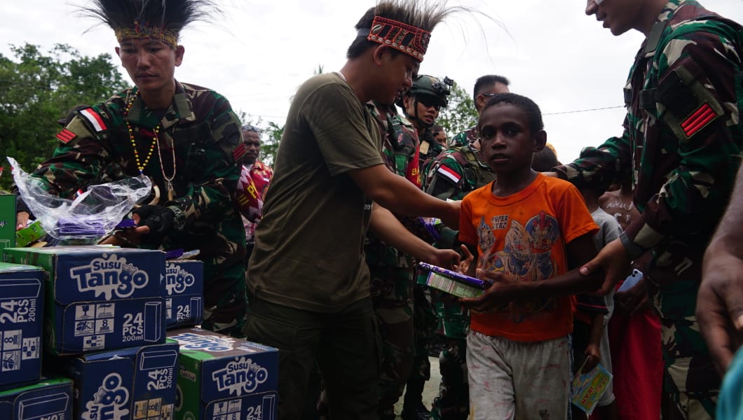 Yuk Intip, Pasukan Yudha Sakti Sukses Kawal Misi "Kuali Merah Putih" Bobon Santoso Di Wilayah Red Zone.