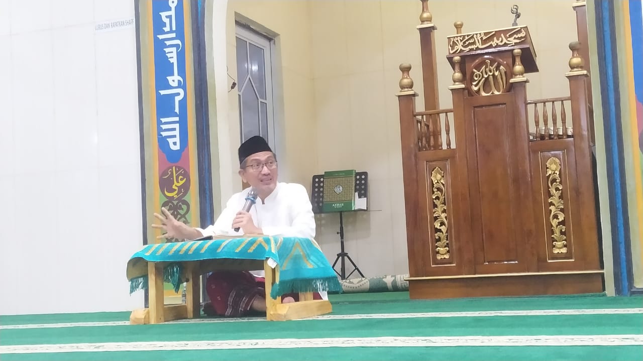 Ustadz Abdul Rahman LC Mengungkap Tanda Amal Ibadah Diterima Allah SWT : Kajian Ahad di Masjid Baitussallam Botania