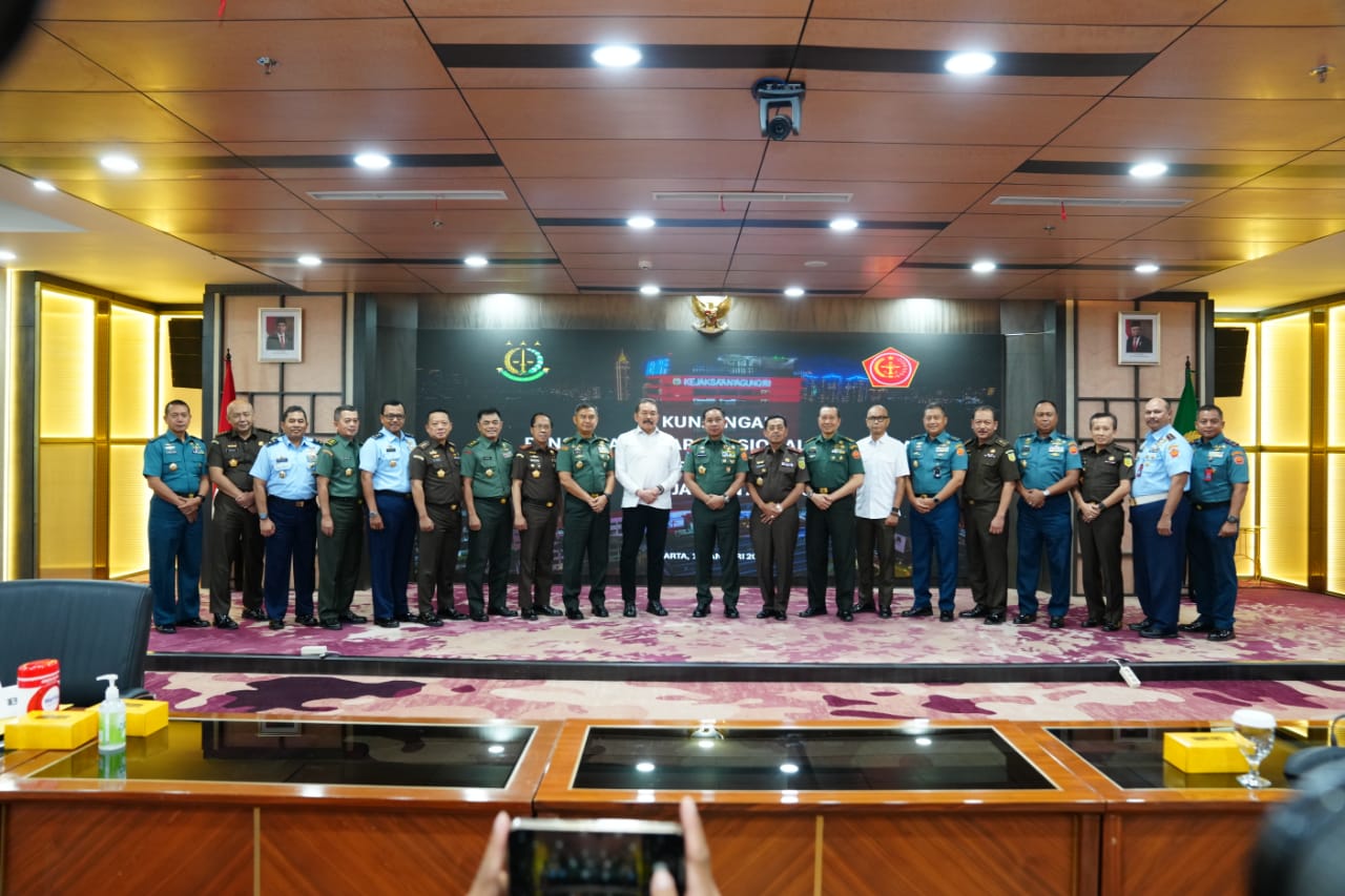 Sinergikan Penegakan Hukum Koneksitas TNI Bersama Kejaksaan Agung RI