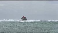 KM. Maxam 5 Terjebak di Kawasan Taka Dangka Menunggu Proses Evakuasi