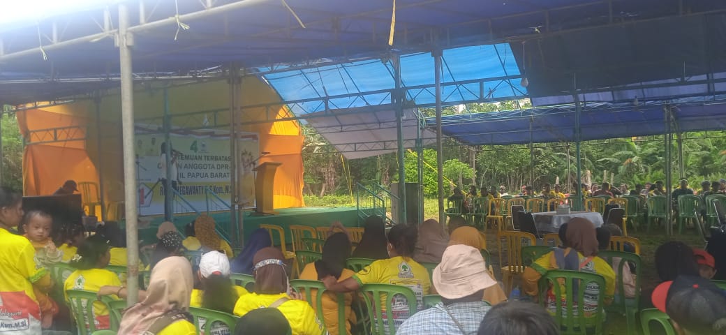 Kader Partai Golkar Teluk Bintuni Beri Semangat Para Simpatisan, Optimis Di Pileg Bakalan Raih Kemenangan