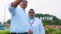 Anies Baswedan Saat Kampanye Selfei di Landmark Welcome To Batam