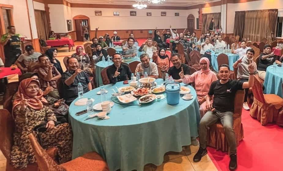 Panitia TPD Relawan Amin Batam Gelar Syukuran dan Nobar Debat Capres dan Terlaksannya Kedatangan Anies Baswedan