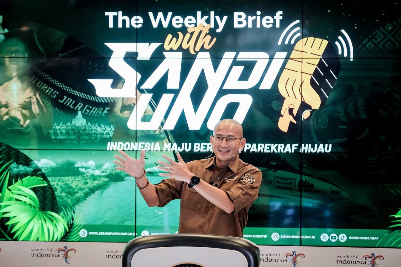 Kementrian Pariwisata Raih Penghargaan Tata Kelola Standardisasi dan Penilaian Kesesuaian dari BSN