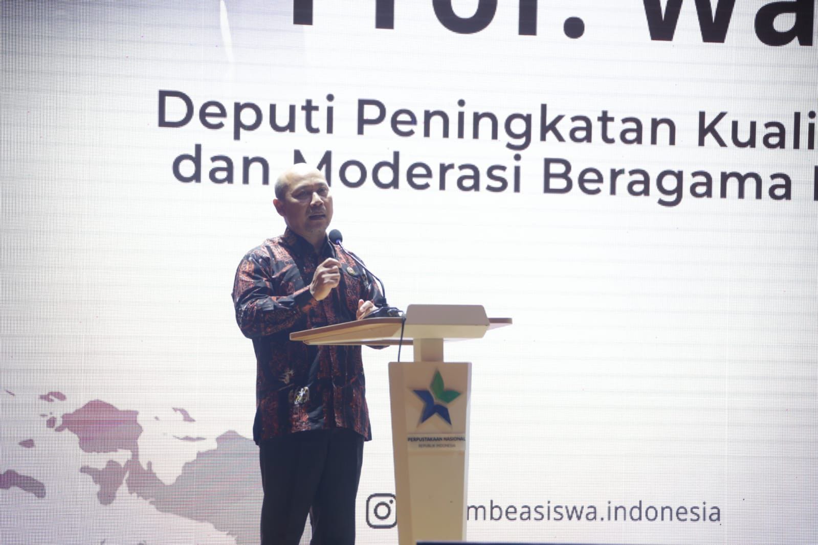 Pentingnya Lembaga Beasiswa Untuk Memajukan SDM Indonesia