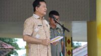 Wakil Bupati Yusman Zega A. Pi., M. Si Mengukuhkan Satuan Tugas Perlindungan Masyarakat (SATGAS LINMAS) Tingkat Wilayah Kabupaten Nias Utara