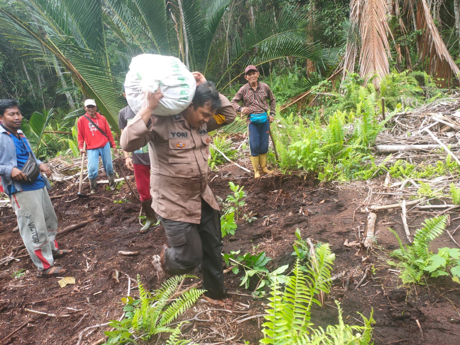 Cooling System Synergitas TNI Polri, Aksi Heroik Perbaiki Tanggul Rusak