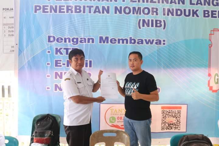 Pemkot Gunungsitoli Membantu Menerbitkan NIB Untuk Pelaku Usaha UMKM Kecamatan Gunungsitoli Idanoi