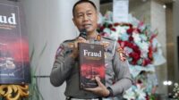 Bertepatan Hari Ulang Tahun Ke- 57 Kakorlantas Polri, Irjen Pol Aan Suhanan Melaunching Buku "Fraud Dalam Pasar Modal'