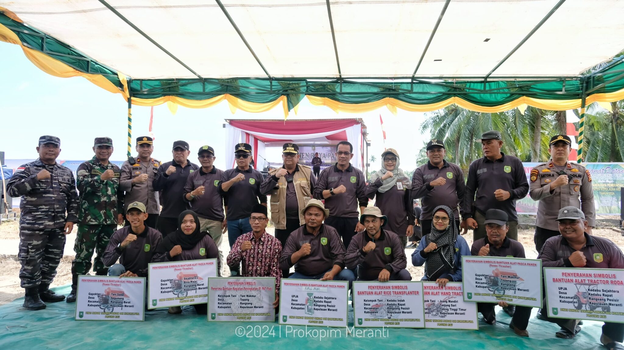 Dampingi Gubri Edy Natar, Plt Bupati Hadiri Panen Raya Padi Gapoktan Desa Topang