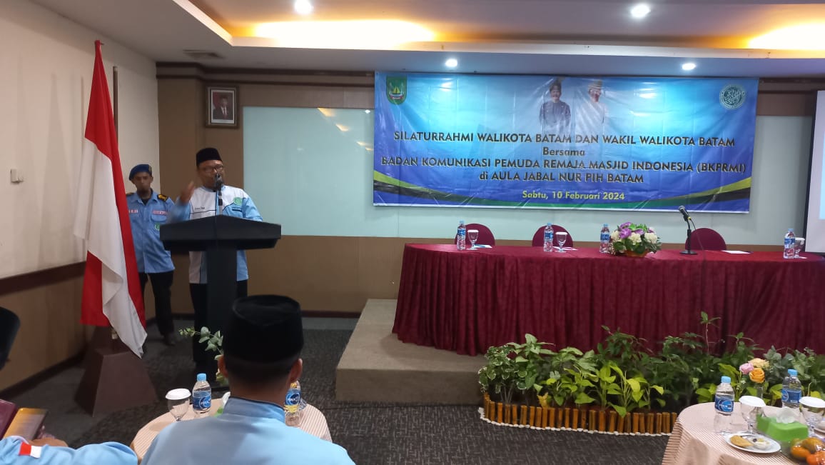 Dihadiri oleh Sekda Batam H Jepridin ,Ketua Umum BKPRMI Kepri ,Zaini Cholis dan di dampingi Seketaris dan Bendahara BKPRMI