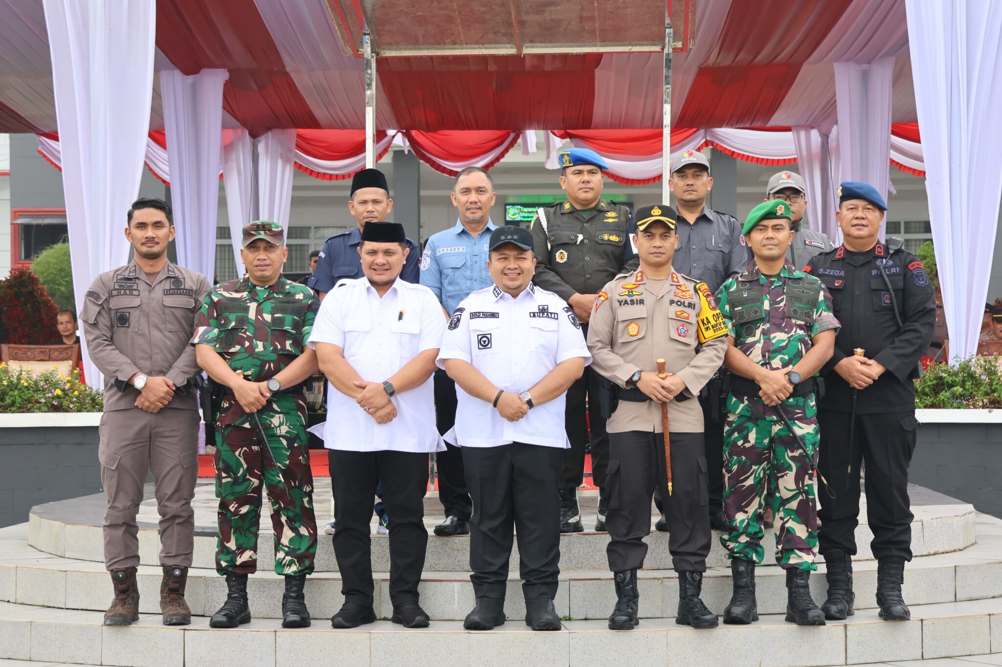 Hadiri Apel Pergeseran Pasukan Jelang Pemilu 2024, Bupati Tapsel Ingatkan Petugas Bekerja Secara Profesional, Jaga Integritas dan Netralitas