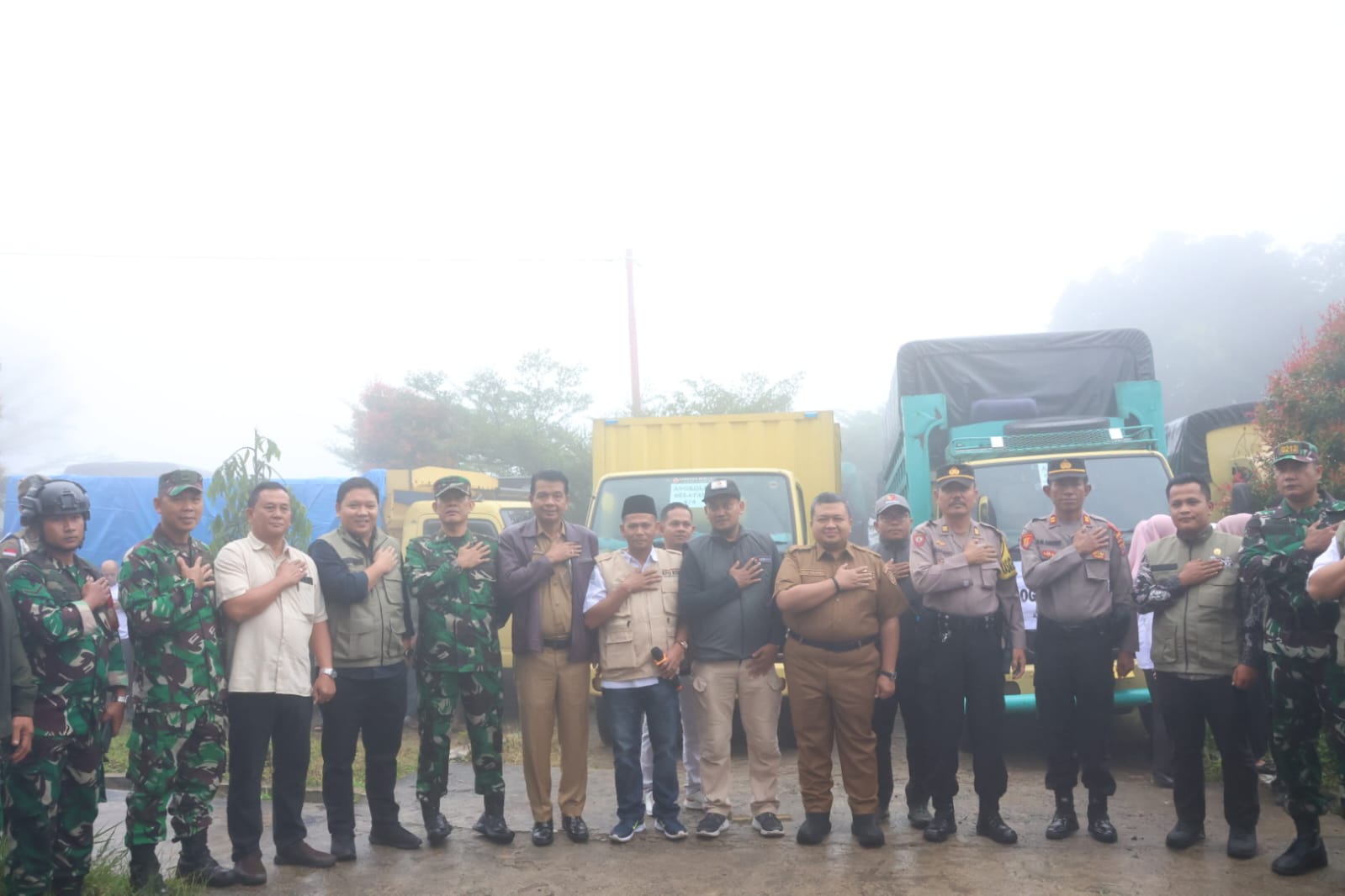 40 Truk Angkut Logistik Pemilu 2024, Dilepas Bupati Tapsel Ke 15 Kecamatan