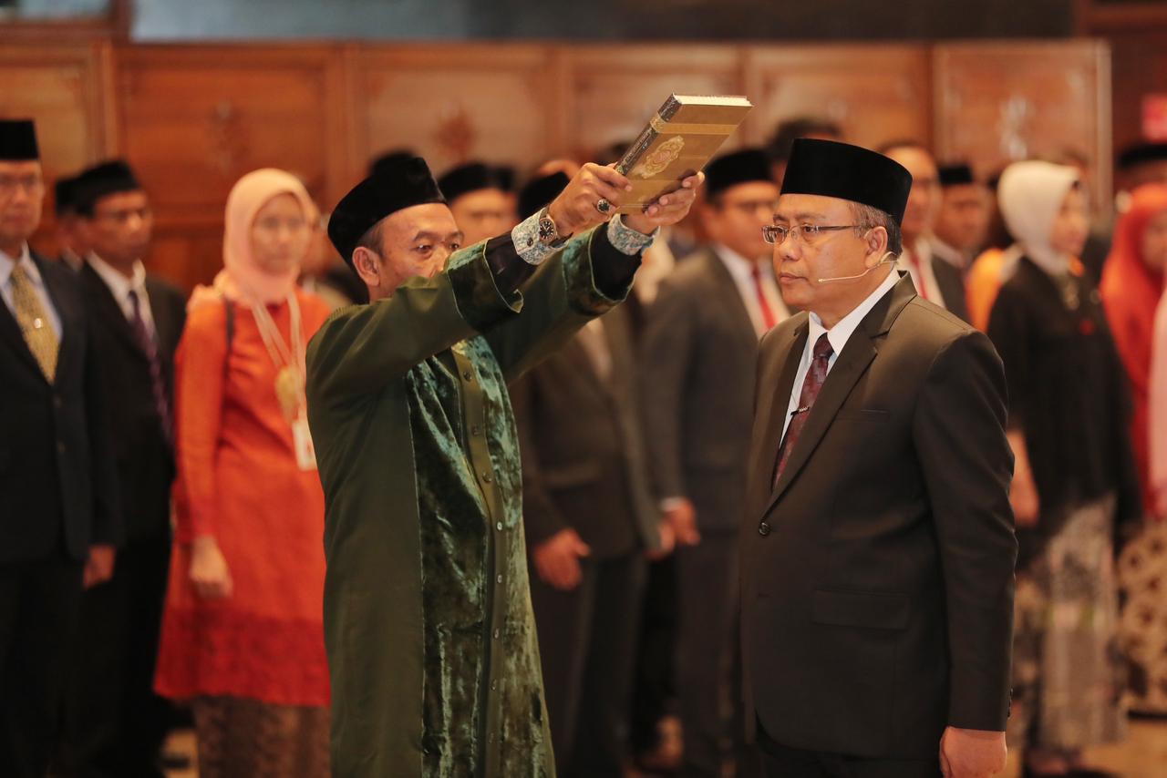Abdul Halim Lantik Lalu Syaifuddin Jadi Inspektur II Inspektorat Jendral (Irjen) Kemendes PDTT
