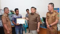 Bupati Tapsel Santuni Keluarga Korban Kebakaran di Angkola Barat