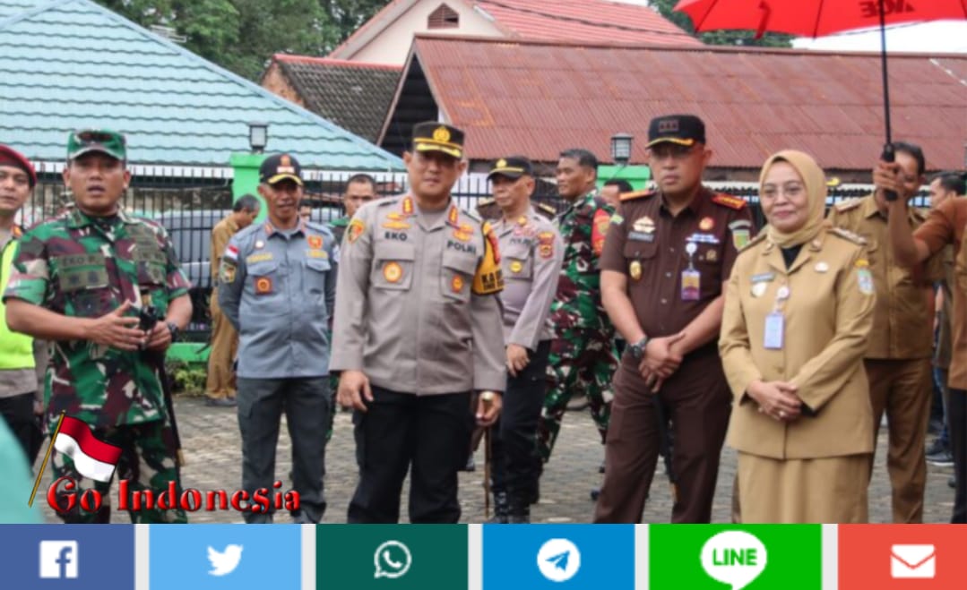 Kapolresta Jambi Dampingi Pj Walikota Bersama Forkopimda Kota Jambi Tahapan Pencoblosan Pemilu 2024
