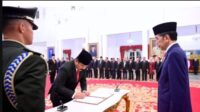 https://harianteks.com/hadi-tjahjanto-dilantik-presiden-jokowi-menjadi-mentri-koordinator-bidang-politik/