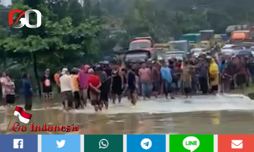 Kondisi Jalan Lintas Sumatra Jambi-Sumatra Barat, Lumpuh Total