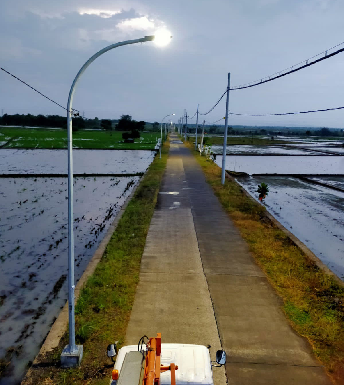 Pemasangan PJU Telah Merata di Wilayah Kecamatan, Warga Bojonegoro Makin Merasa Aman dan Nyaman