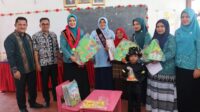 Menuju Gerak PKK-KKBPK-Kesehatan, Rosalina Lakukan Peninjauan dan Pembinaan ke Warga Desa Aek Gunung