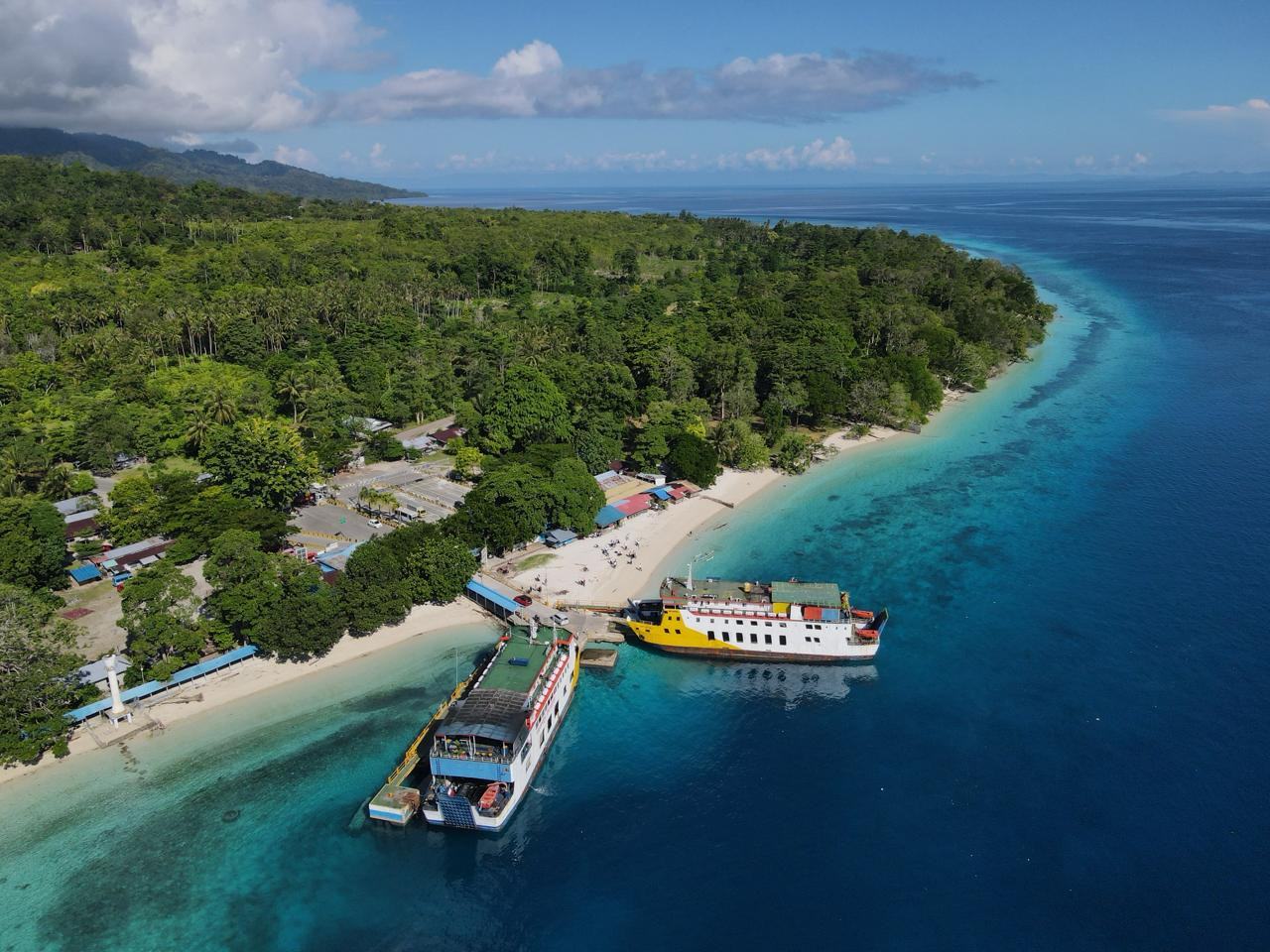 ASDP Resmi Berlakukan Reservasi Tiket Online melalui trip.ferizy.com di Lintas Galala-Namlea