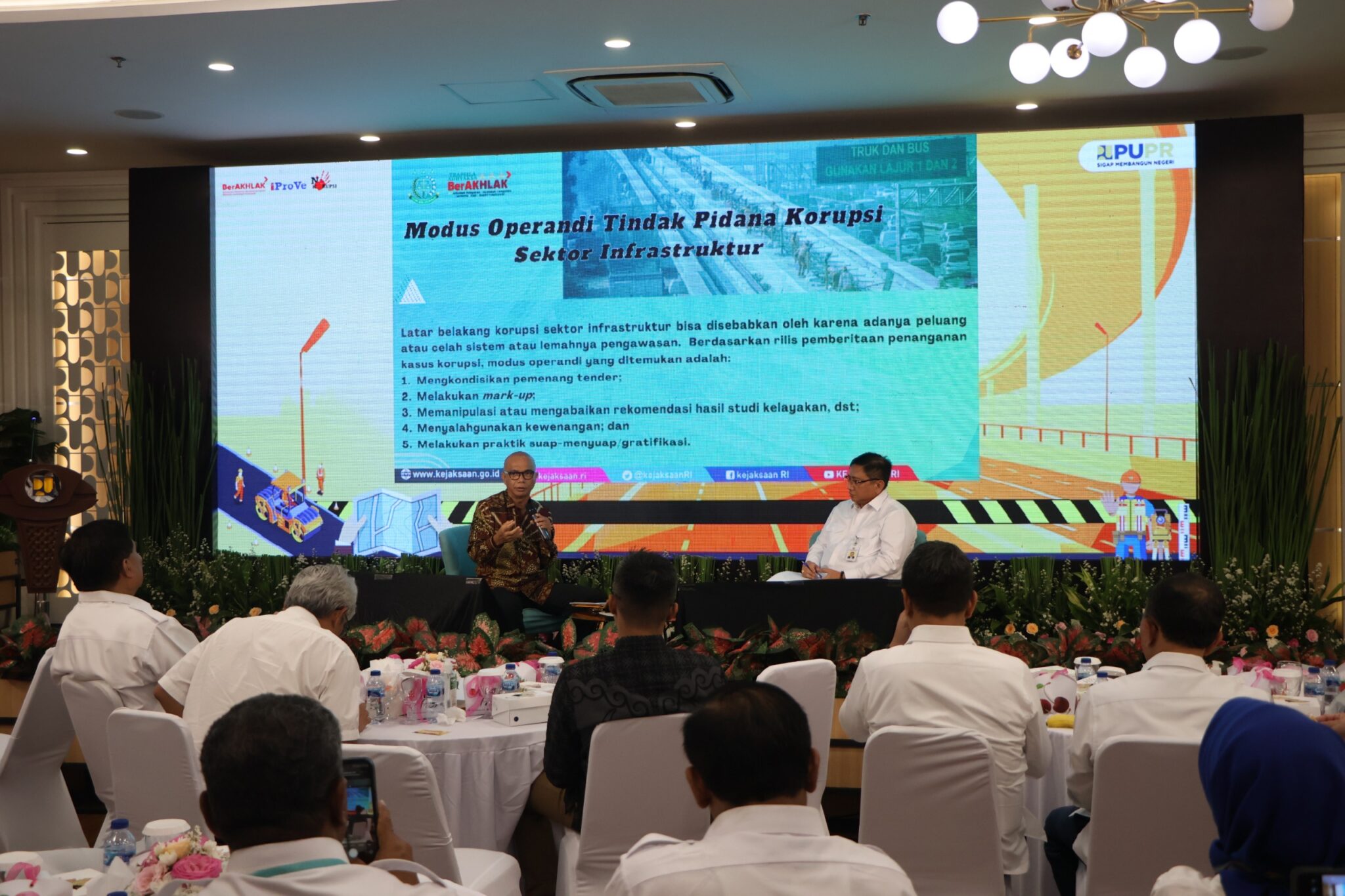 JAM-Intelijen Prof.Dr.RedaManthovani:"Fungsi Pengamanan Pembangunan Strategis Membantu Menyerahkan Permasalahan Terutama Dari Aspek Hukumnya"