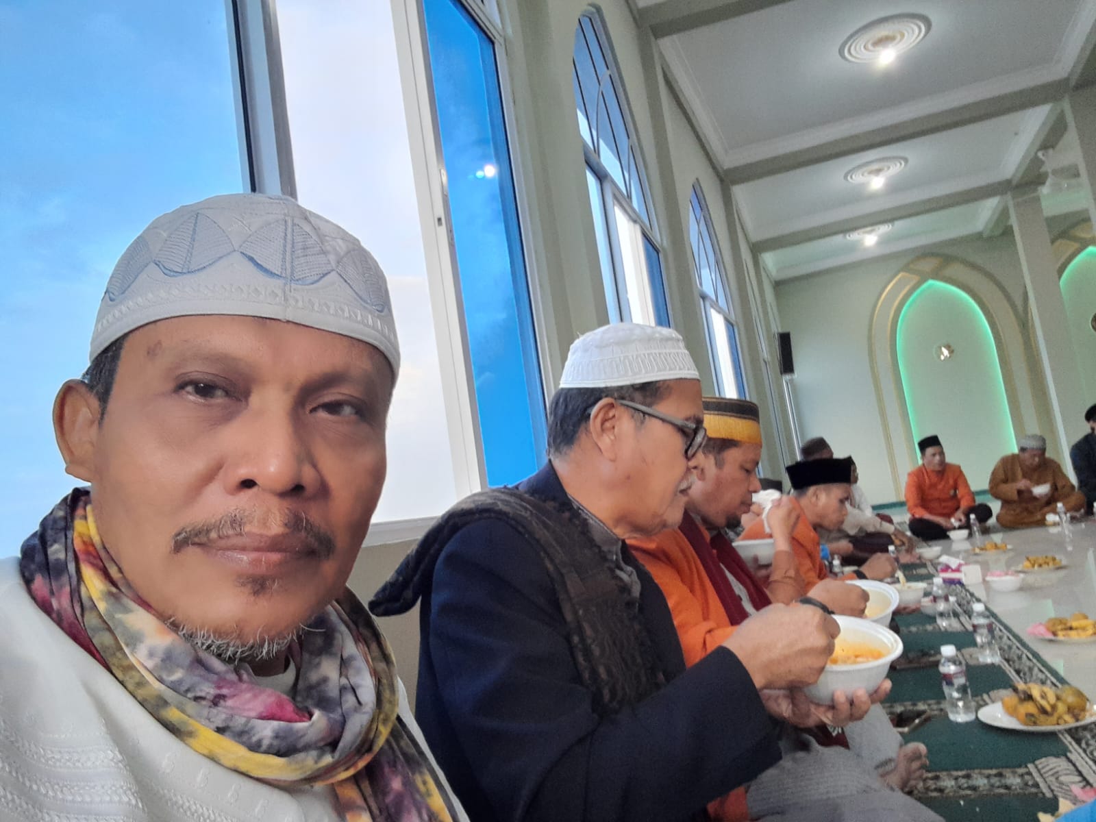 Harjen Suheri B Sc,S Ag Usai Subuh Keliling Berjamaah: Politikus Partai Ummat Menyampaikan Pesan Pemilu Damai