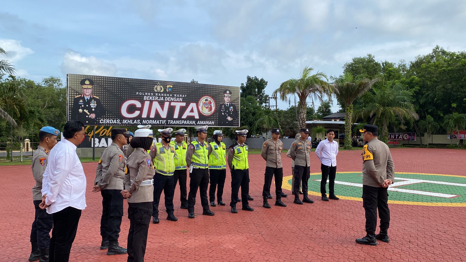 Pimpin Apel Operasi Keselamatan Menumbing 2024,Ini Penekanan Kabag SDM Polres Bangka Barat