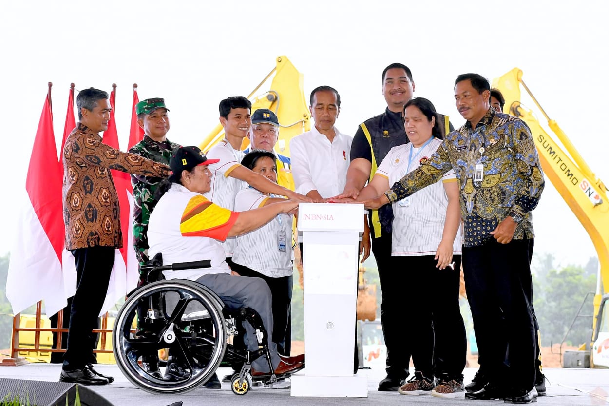 Panglima TNI Dampingi Presiden RI Groundbreaking Pembangunan Sentra Atlet Paralimpic