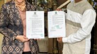 DPP PKB Menyerahakan SK Penetapan Tahap I Hj Ratna Machmud dan H Prayitno Bakal Calon Bupati dan Wakil Bupati Kabupaten Musirawas