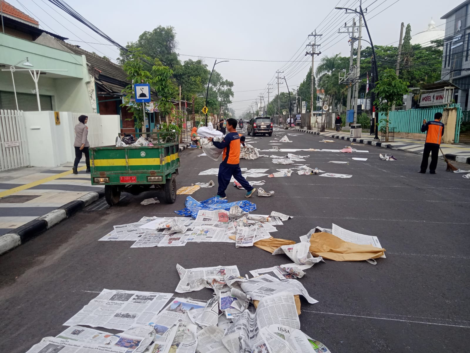 DLH Bojonegoro Kerahkan Tenaga Kebersihan Selama Libur Lebaran Idul Fitri 1445 H, Kumpulkan 490,4 Ton Sampah
