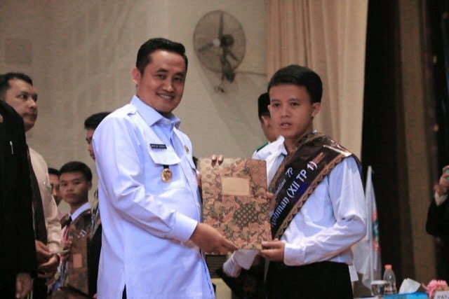 Sebanyak 506 Siswa SMK PGRI 1 Taman Pemalang Terima Kelulusan
